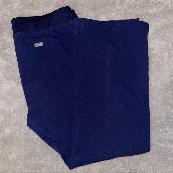 Figs Pants - Figs Kade Cargo Scrub Pants Scrubs Pant Petite